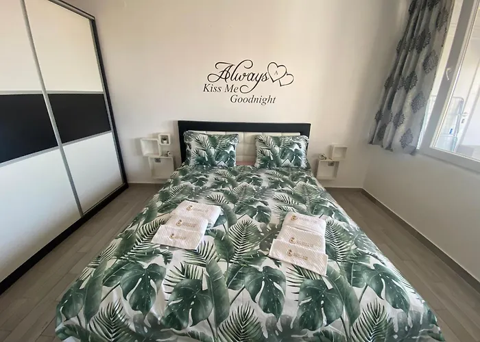 Golden View Penthouse Apartman